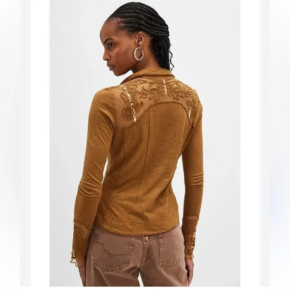 Free  People Women's Brown Rosebud Cuff Button Down